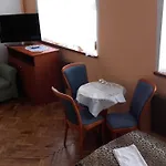 Ukazika Resort *